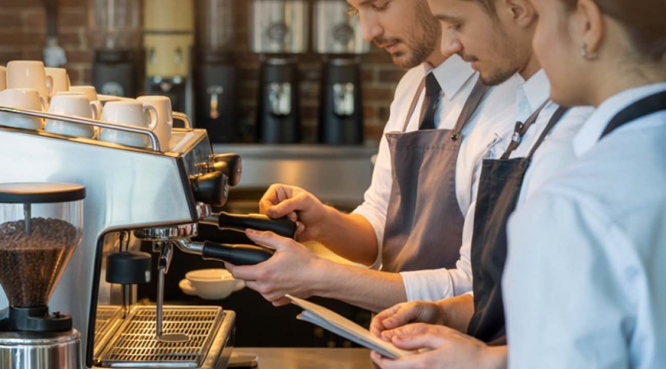 Servis hizmetleri personeli ve barista eğitimi başlıyor