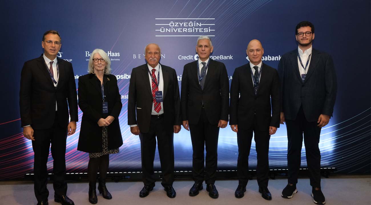 Özyeğin: "En büyük sorumluluğumuz, genç nesilleri bu dünyaya hazırlamak"