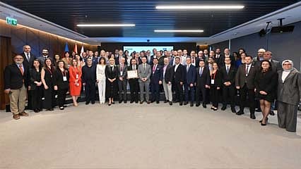 SOCAR Energy School dördüncü dönem mezunlarını verdi