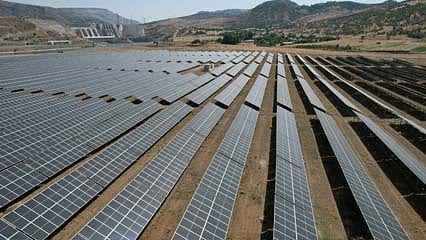 Cengiz Enerji, 2,5 milyon kişiyi yenilenebilir kaynaklı enerji ile aydınlattı