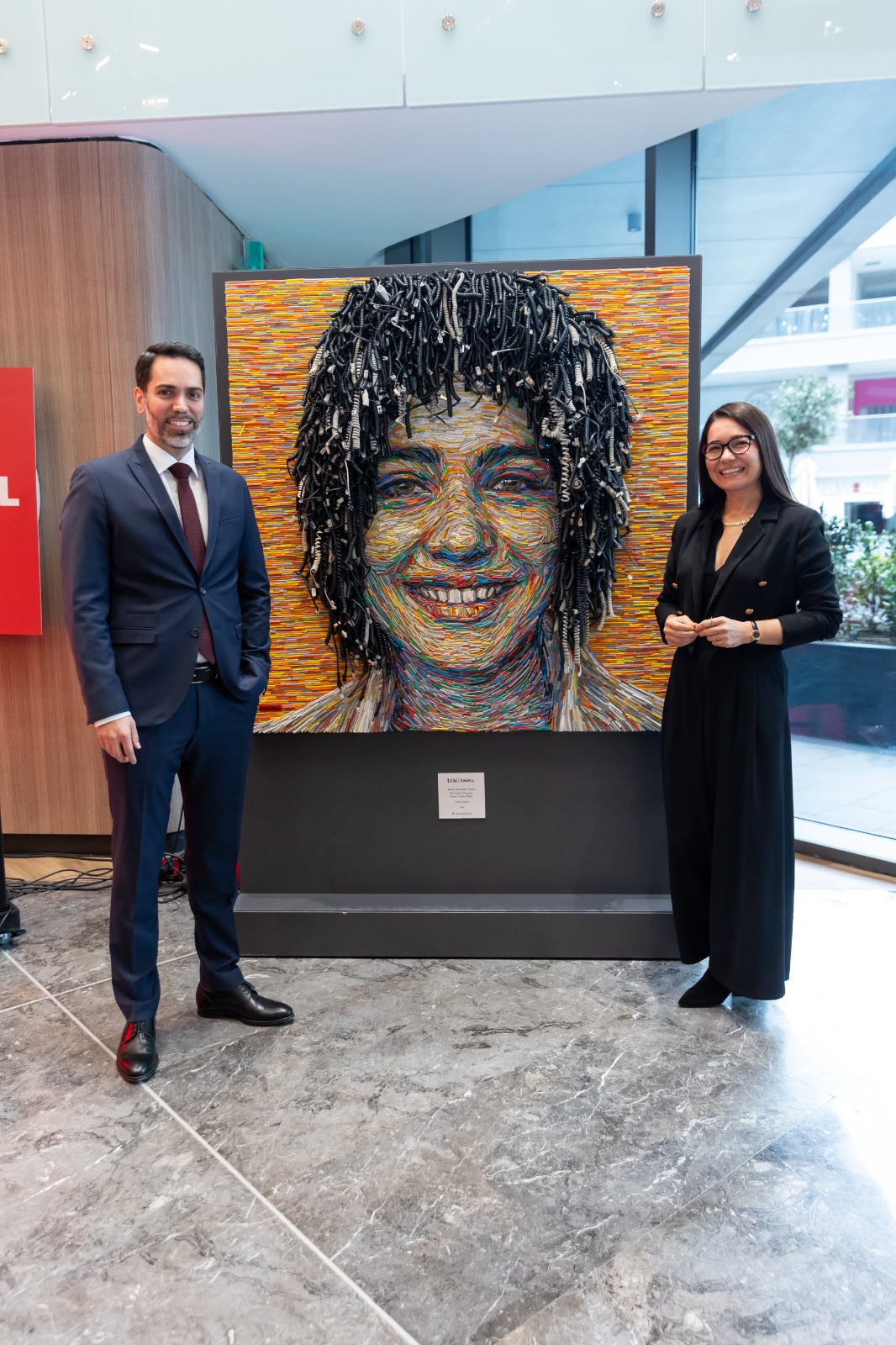 “Sanat İyileştirir” sergisi Memorial Göztepe'de-1