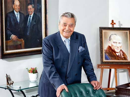 Duayen iş insanı hayatını kaybetti