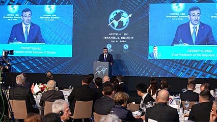 Vizyon 100 İstanbul Summit, küresel ekonominin geleceğine aralandı