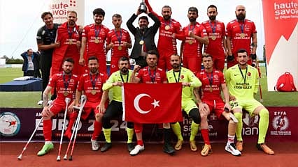 Ampute A Milli Takımı’nın ana sponsoru İstanbul Lider Koleji oldu
