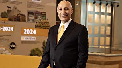 VakıfBank’tan 1,2 milyar dolar sendikasyon kredisi