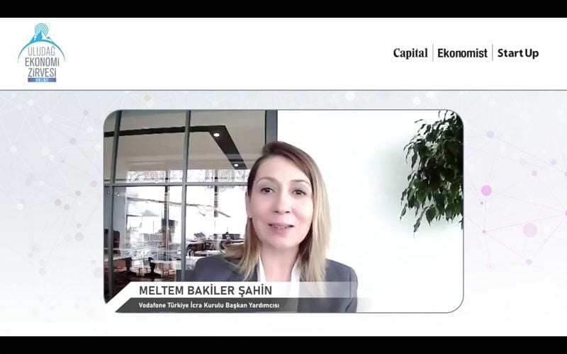 Dijitalleşme şirketlere neler getiriyor? Yeni fırsatlar neler? Bakan Dönmez'den Tesla örneği-1