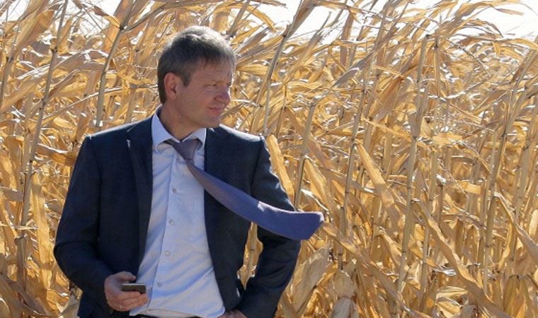 Rusya'nın en büyük toprak sahibi eski Rusya Tarım Bakanı Tkaçev'in ailesi oldu