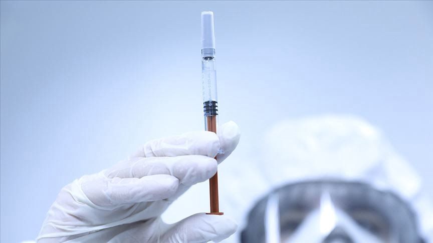 ABD'de ilk Kovid-19 aşıları sağlık çalışanları ile yaşlı bakımevlerine dağıtılacak