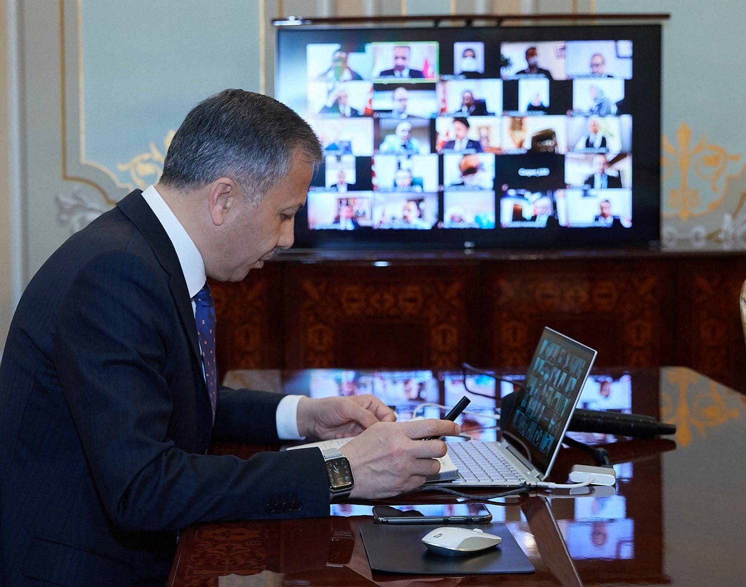 'İstanbul'da 2. dalganın zirve noktasını geride bıraktık'... En hızlı düşüş yaşanan 3ilçe