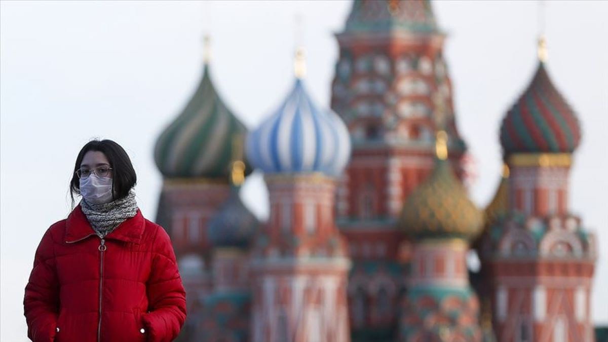 Rusya'da yeni meslekler: QR-kurye ve QR-dadı