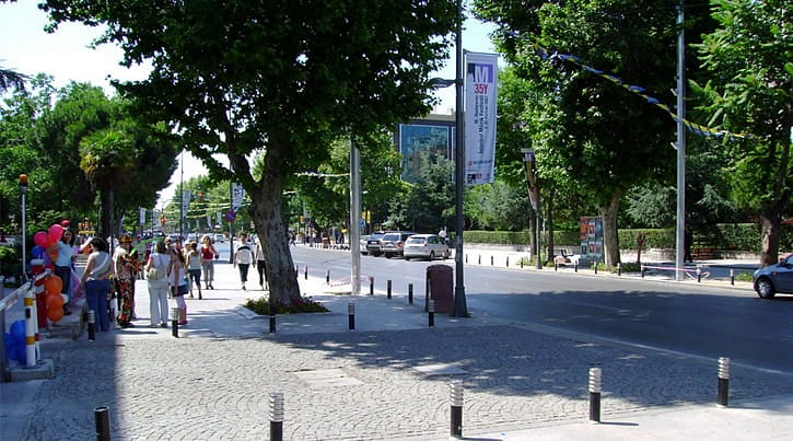 Bağdat Caddesi'ne geri dönüş başlıyor