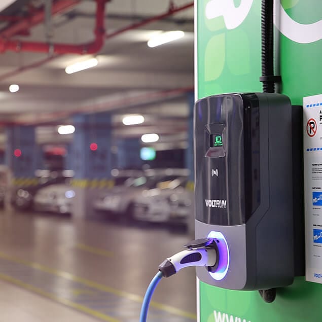 Otopark yeni dönem: Şarj ünitesi zorunluluğu geldi