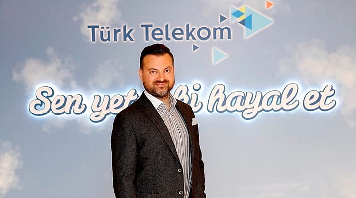 Slogan benzerliği tesadüf mü?