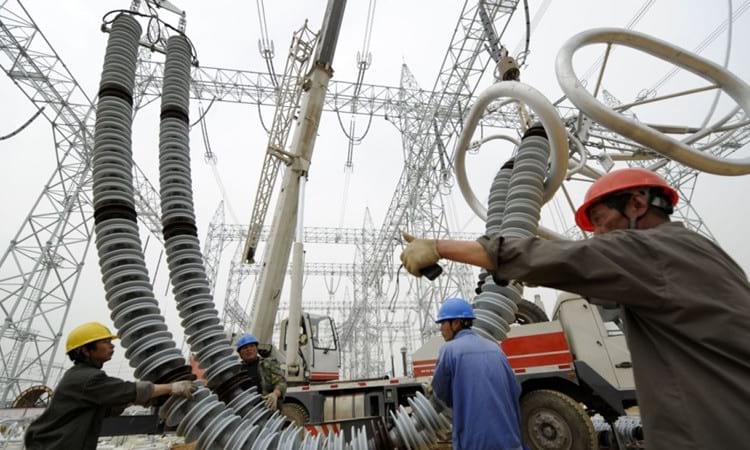 Elektrik krizi yaşayan Çin, Rusya'dan daha fazla elektrik istedi 