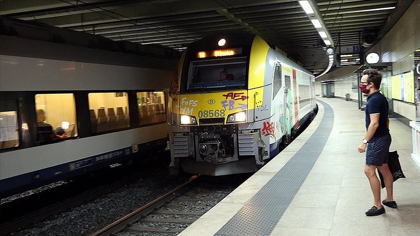 İç turizmi canlandırmak için tren bileti dağıtacak