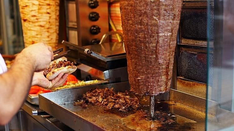 Döner satışında yeni dönem! Uygulama bu yıl başlayacak