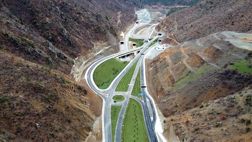 Kürtün Ayrım Kavşağı ve Tüneli yarın açılıyor