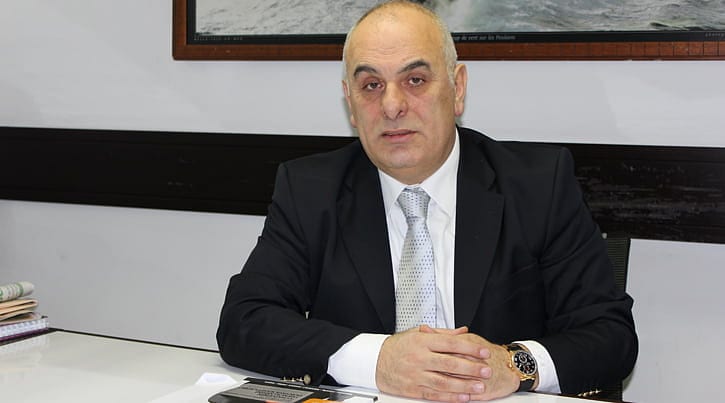2000'de ayrıldığı şirketi satın aldı