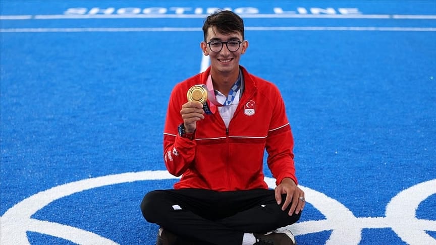 Yüzme, basketbol, resim, piyano, okçuluk... Mete Gazoz ve bir kariyer öyküsü-1
