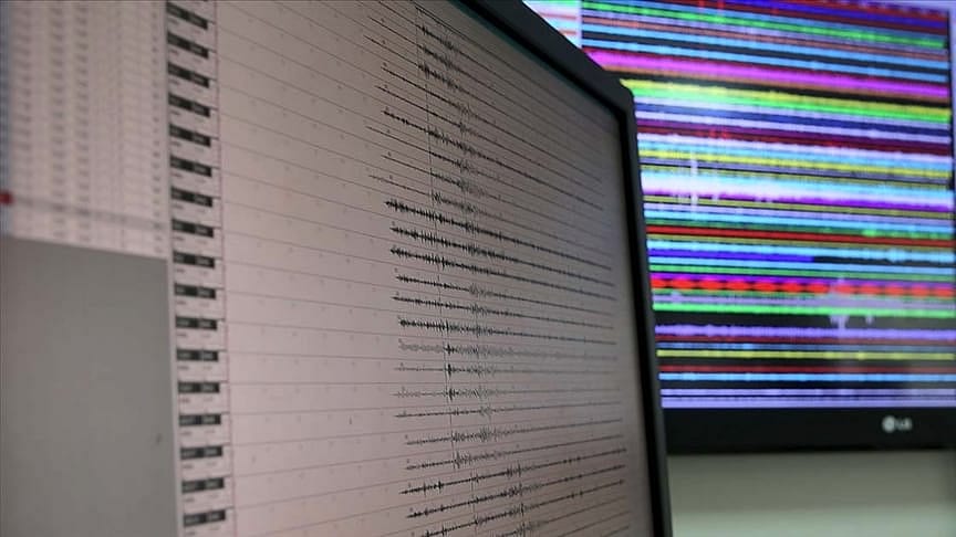 Elazığ'da 5.3, Muğla'da 4.2 büyüklüğünde deprem