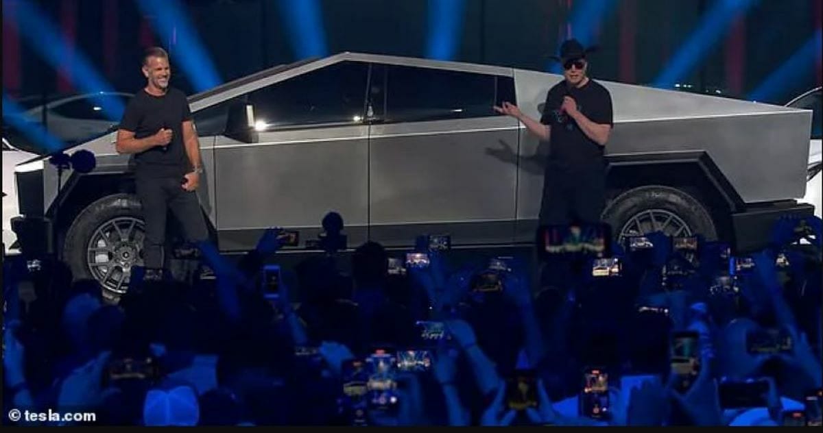 Cybertruck için tarih veren Elon Musk, üzerinde çalıştıkları yeni projeyi açıkladı