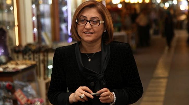 3 yılda turist sayısını 5 milyona çıkaracak