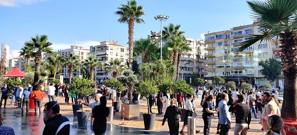 İzmir'de can kaybı arttı-8