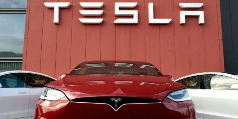 Tesla borsada yeni rekor kırdı