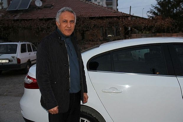 90 bin TL'ye aldığı aracın yarısı 2013 model, yarısı belli değil