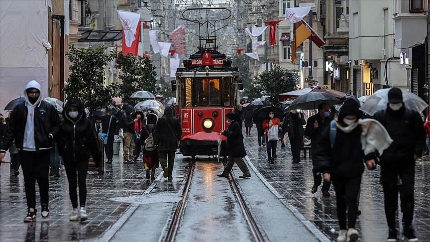 Sağanak yağış geliyor: Meteoroloji İstanbul dahil 9 il için uyardı