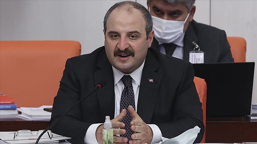 Bakan Varank'tan yerli aşı ve ilaç açıklaması