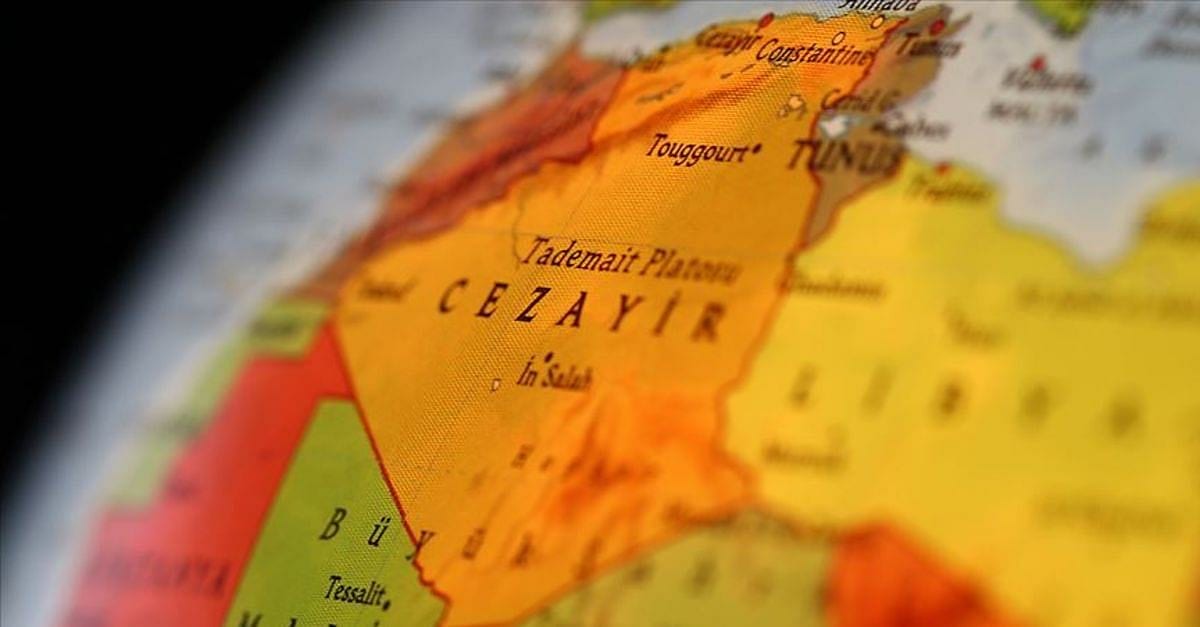 Cezayir Cumhurbaşkanı: Ülkede 75 milyar dolarlık kayıt dışı servet var
