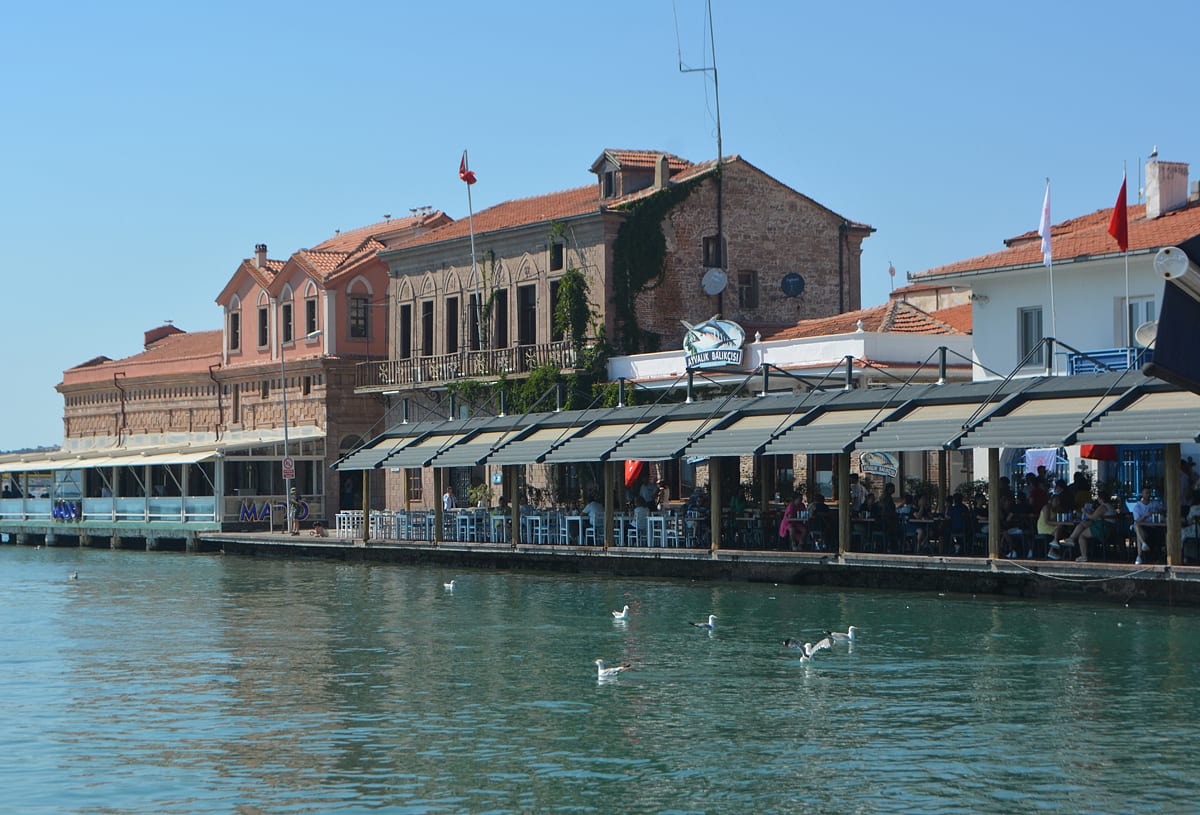 Ayvalık'ta bayram rezervasyonlarında yoğunluk