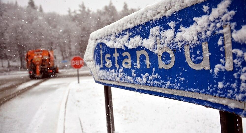 İstanbul için kar alarmı: Bir uyarı da AKOM'dan geldi