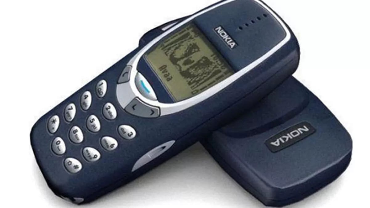 'Akılsız telefonların' geri dönüşü: İlgi neden artıyor?