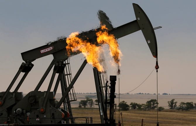 Petrol uyarısı: Etkisi virüsten daha uzun sürebilir