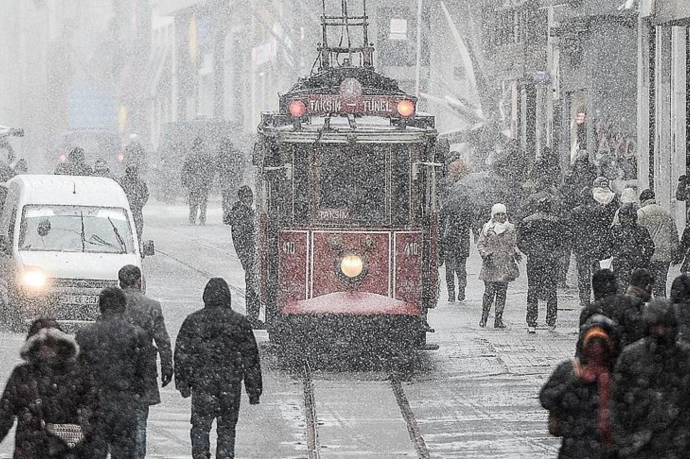 Soğuk hava, kar yağışı geri dönüyor: Meteoroloji tarih ve saat verdi