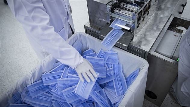 Maske ihracatı 2020'de 123 kat artarak rekor kırdı