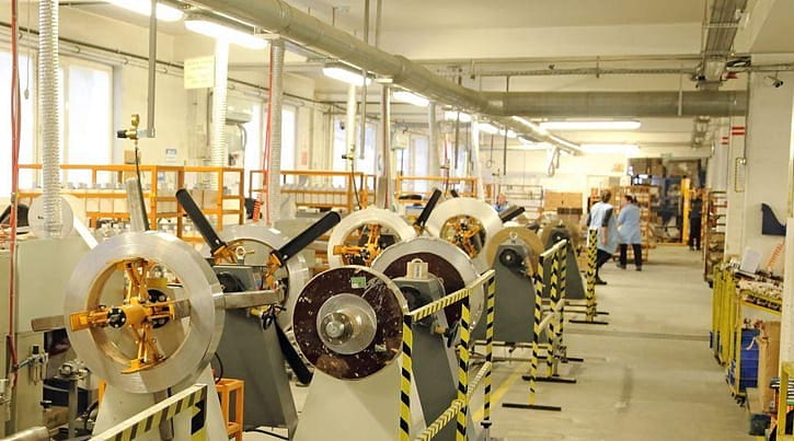 Çin’e elektronik ürün satıyor