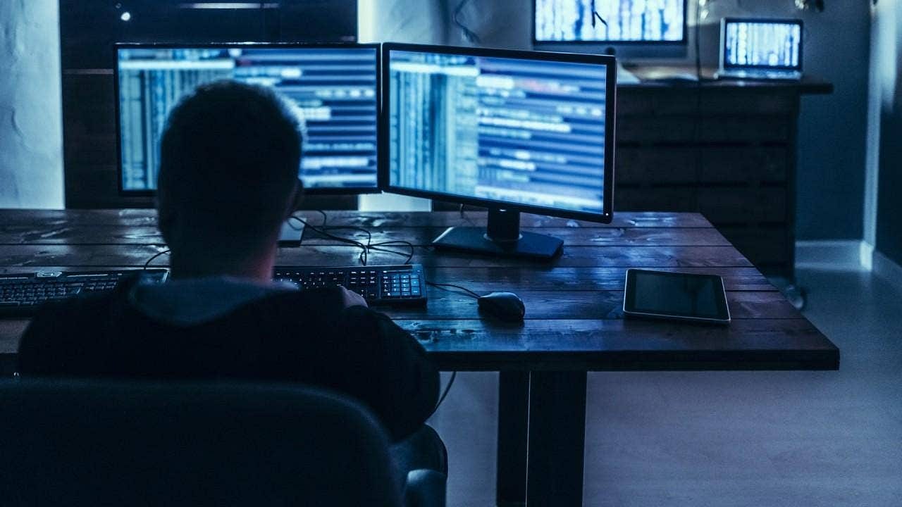 Dev şirkete hacker saldırısı: Bitcoin ile 11 milyon dolar fidye ödedi