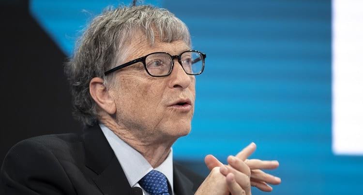 Bill Gates'ten zengin ülkelere 'yapay et' tüketin çağrısı 