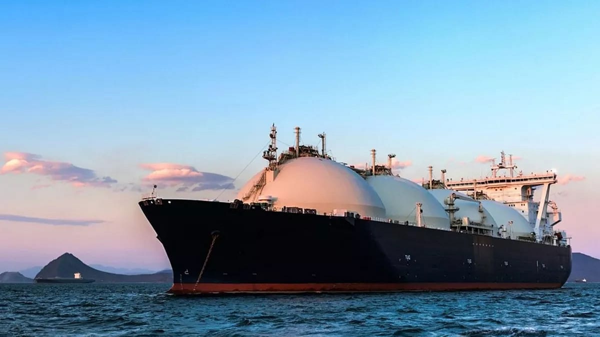 Katar ve Çin'den 27 yıllık LNG anlaşması