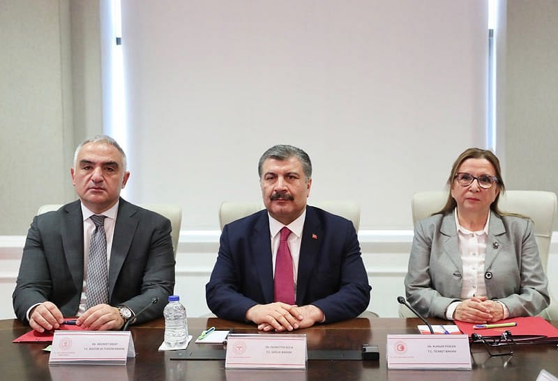 Toplantı sonrası 3 Bakan'dan önemli mesajlar