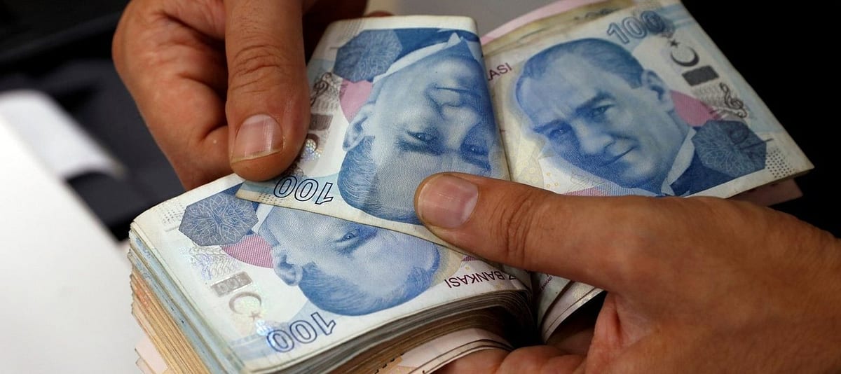 Politika faizinde indirim devam ediyor