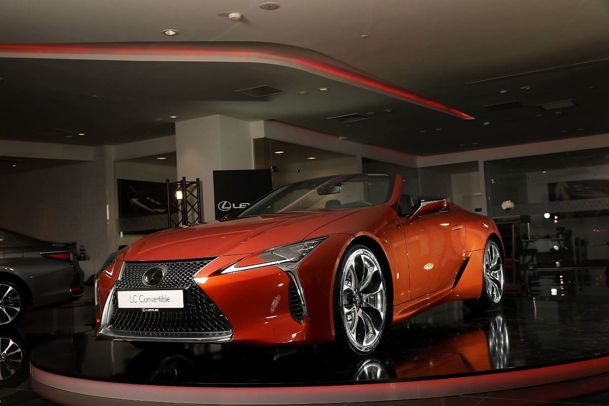 Lexus LC 500 Convertible satışa sunuldu... CEO Bozkurt, 'ÖTV'de düzenleme' bekliyor mu?-0