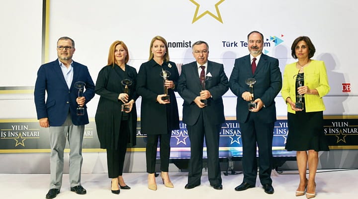 Yılın İş İnsanları ödüllerini aldı!