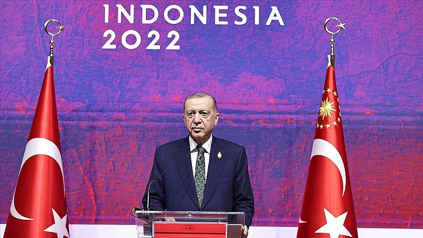 Cumhurbaşkanı Erdoğan'dan Polonya'ya düşen füzeyle ilgili açıklama