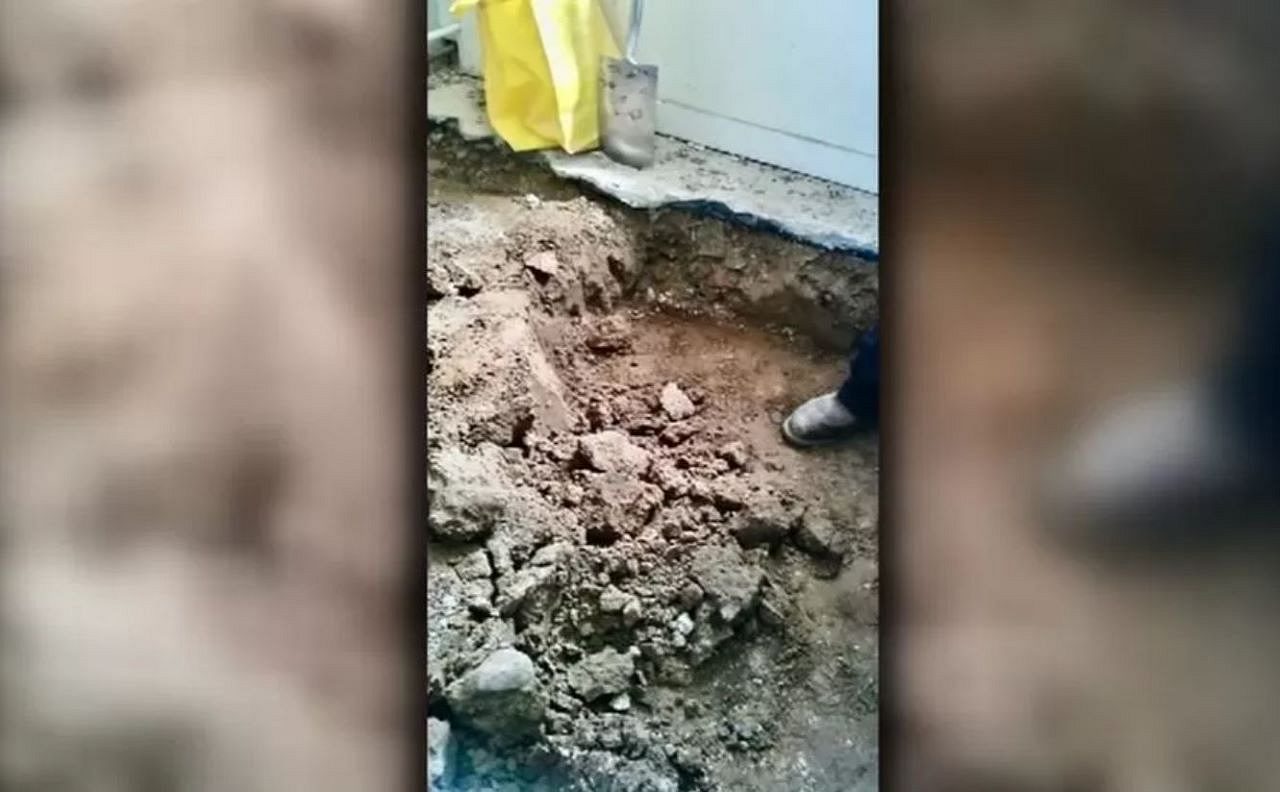 İngiliz çift mutfaklarının tadilatı sırasında servet buldu