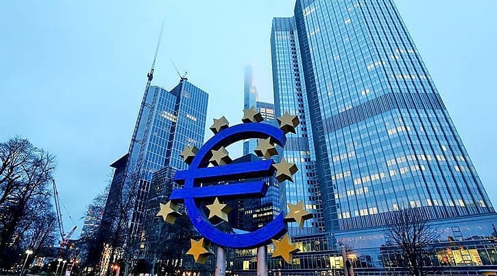 Avrupa Merkez Bankası'ndan tarihi faiz artışı