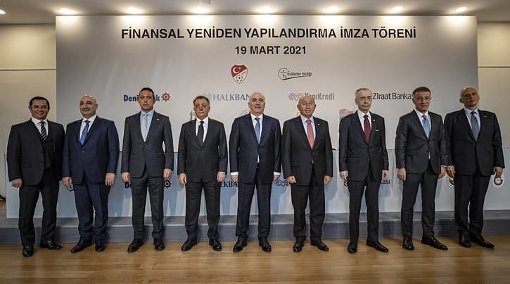 4 büyük kulüple bankalar arasında yapılandırma sözleşmesi imzalandı